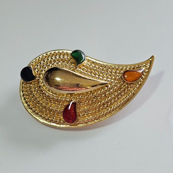 Avon Vintage Gold Tone Swoosh Brooch - Picture 9 of 9